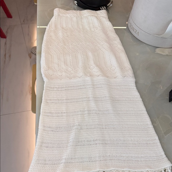 House of Harlow White Crochet Maxi Skirt - Picture 3 of 5